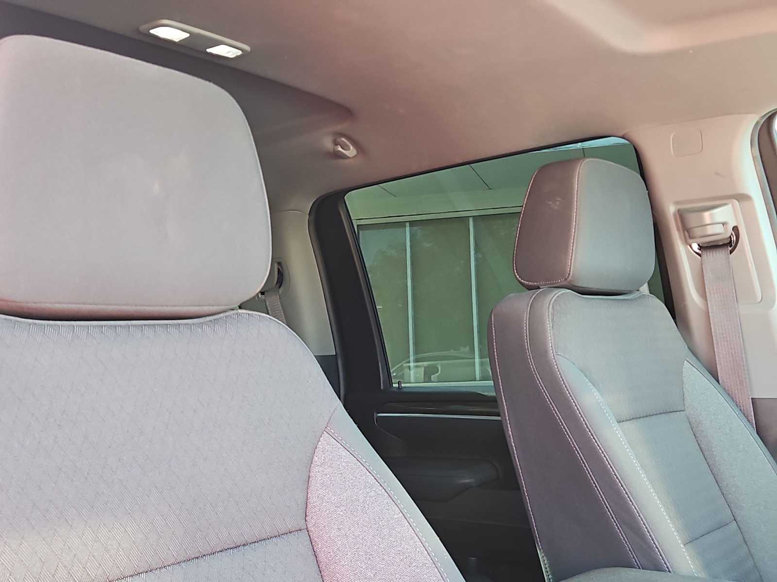 Thumbnail: 2025 Chevrolet Silverado 2500 - 18