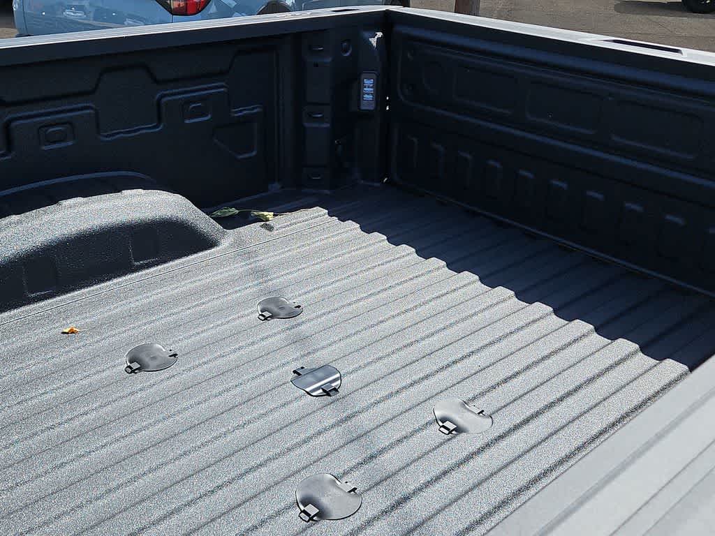 Thumbnail: 2026 Chevrolet Silverado 2500 - 23