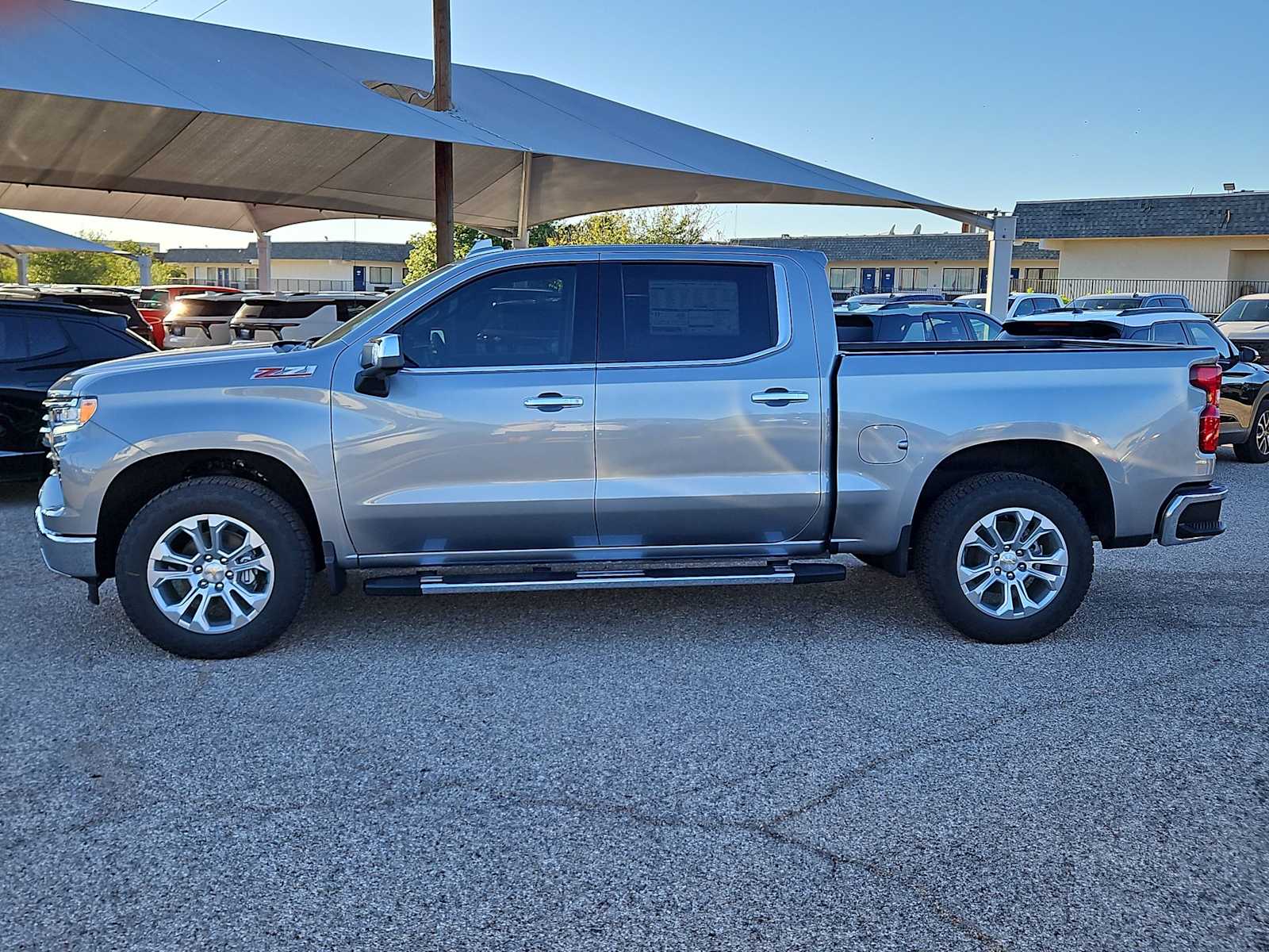 Thumbnail: 2026 Chevrolet Silverado 1500 - 5