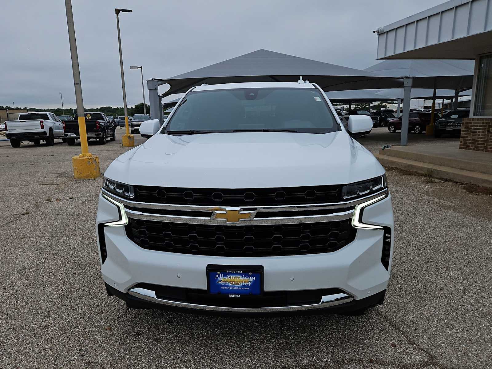 Thumbnail: 2021 Chevrolet Suburban - 3