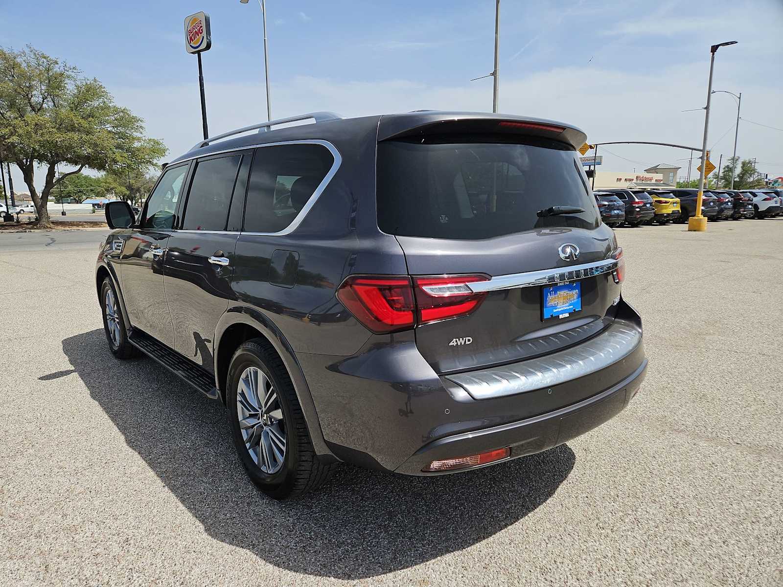 Thumbnail: 2024 INFINITI QX80 - 12