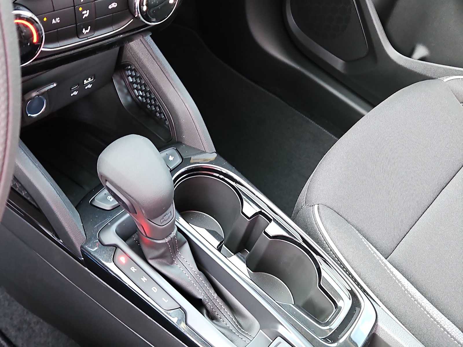 Thumbnail: 2026 Chevrolet TrailBlazer - 21