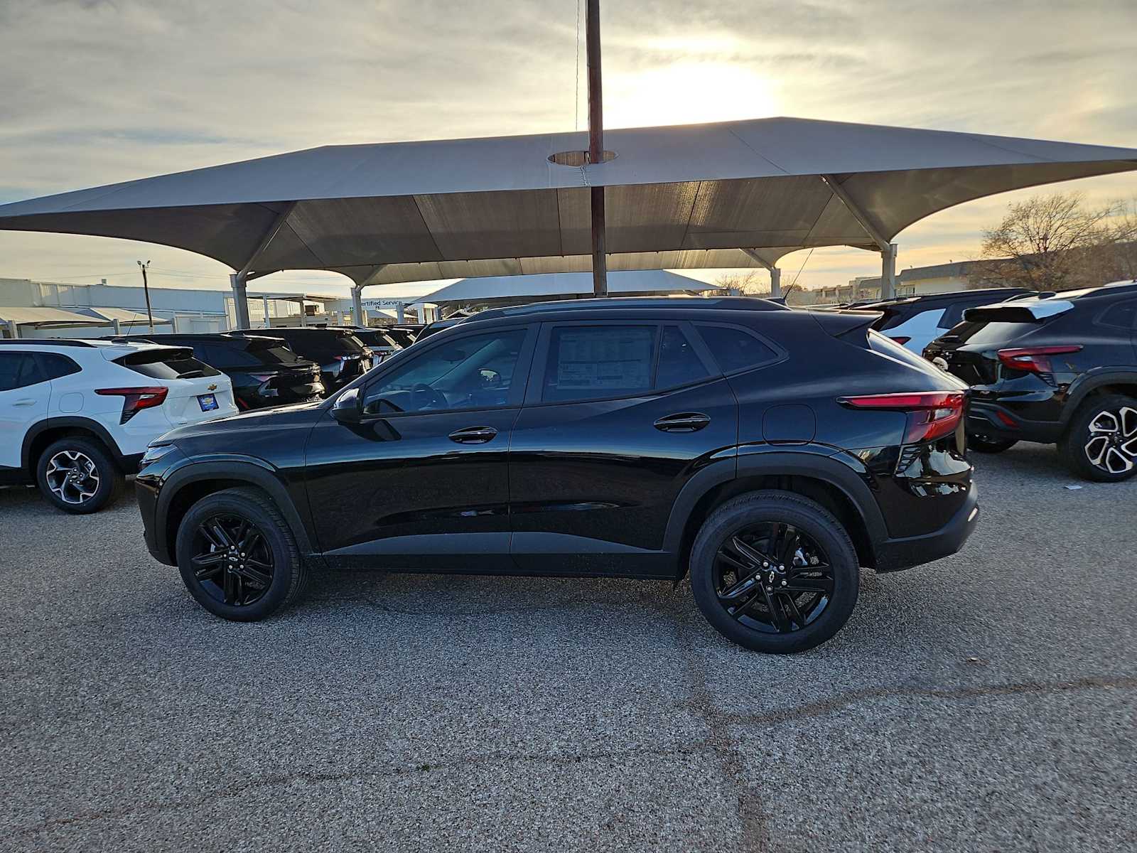 Thumbnail: 2026 Chevrolet Trax - 5