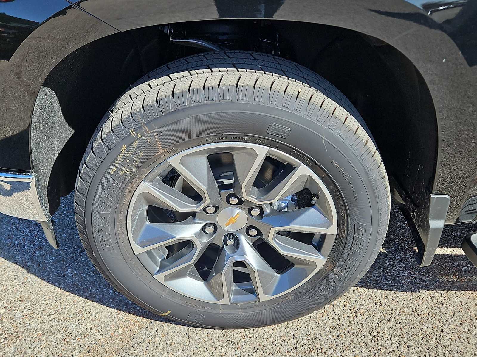 Thumbnail: 2026 Chevrolet Silverado 1500 - 12