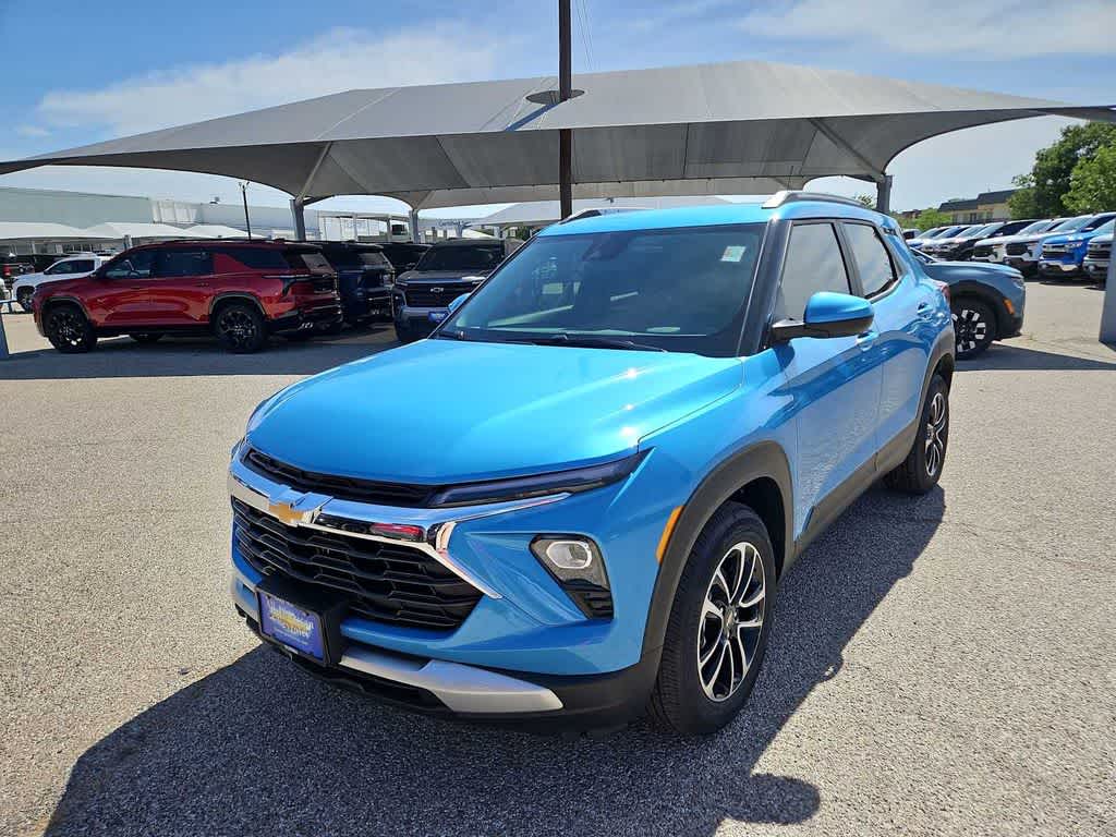 Thumbnail: 2026 Chevrolet TrailBlazer - 4