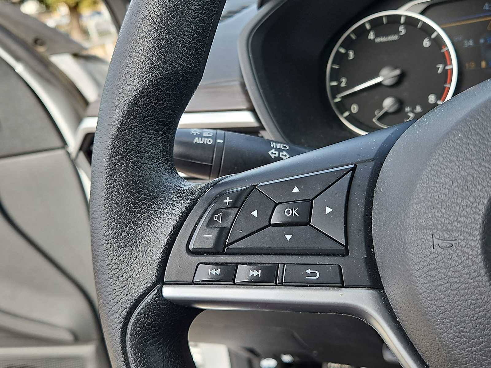 Thumbnail: 2024 Nissan Altima - 24