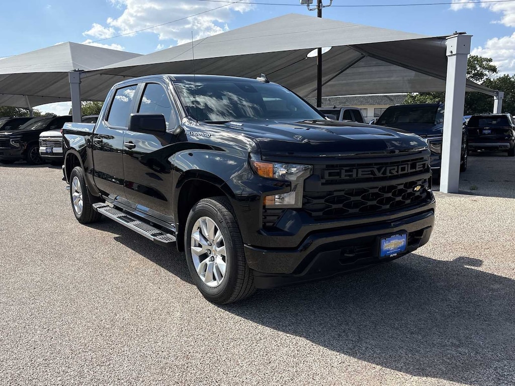 New 2026 Chevrolet Silverado 1500 Custom Truck Crew Cab