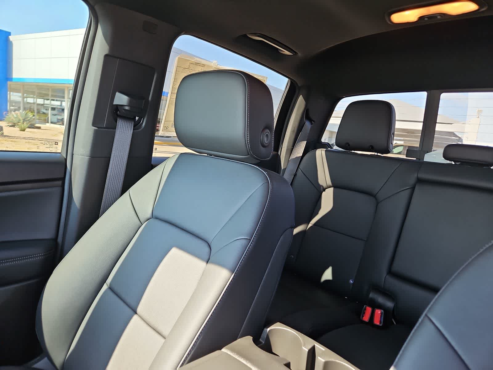 Thumbnail: 2024 Chevrolet Colorado - 22