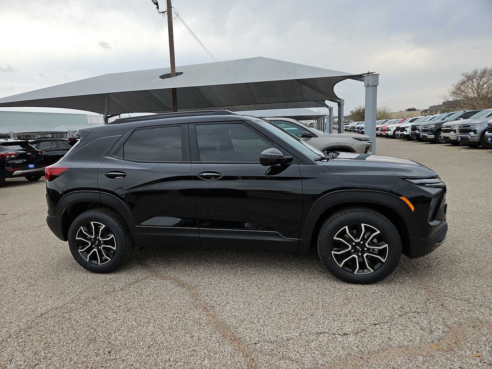 Thumbnail: 2026 Chevrolet TrailBlazer - 9