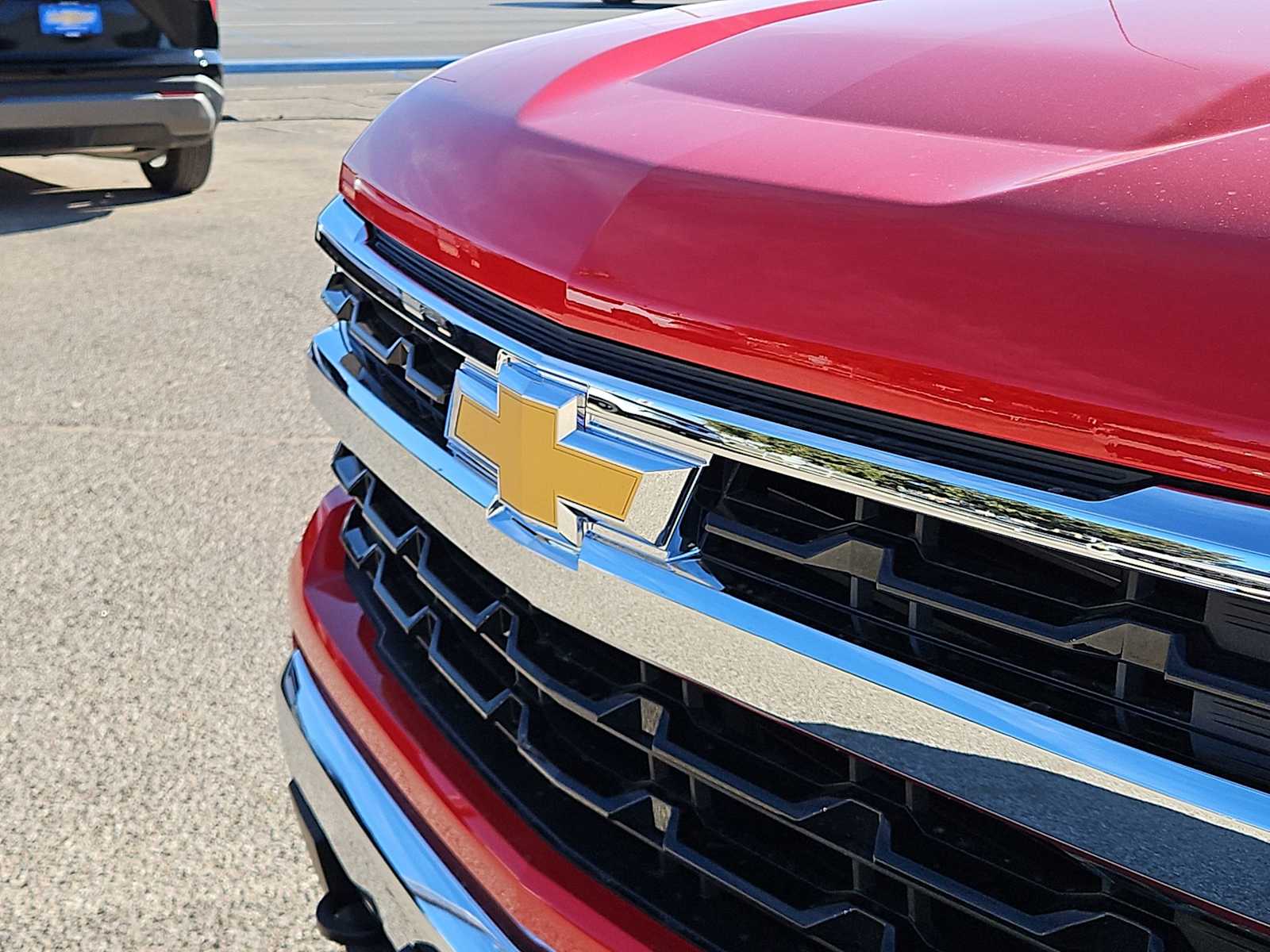 Thumbnail: 2026 Chevrolet Silverado 1500 - 13