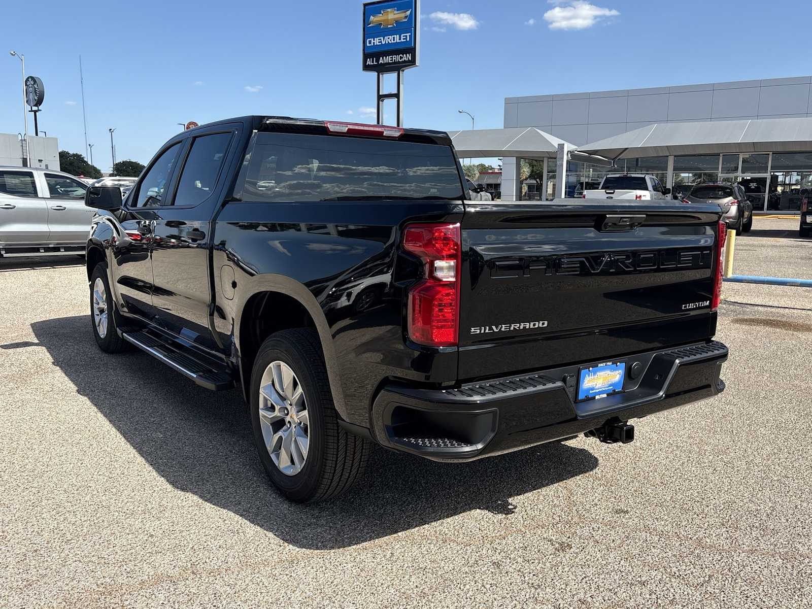 Thumbnail: 2026 Chevrolet Silverado 1500 - 6