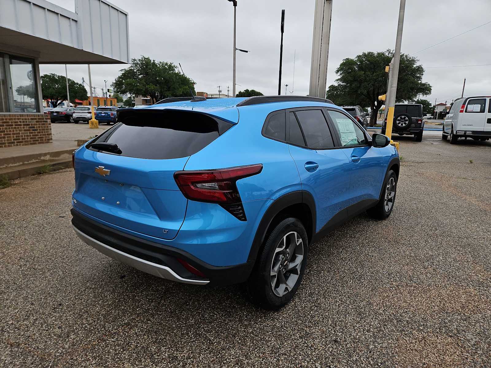 Thumbnail: 2026 Chevrolet Trax - 8