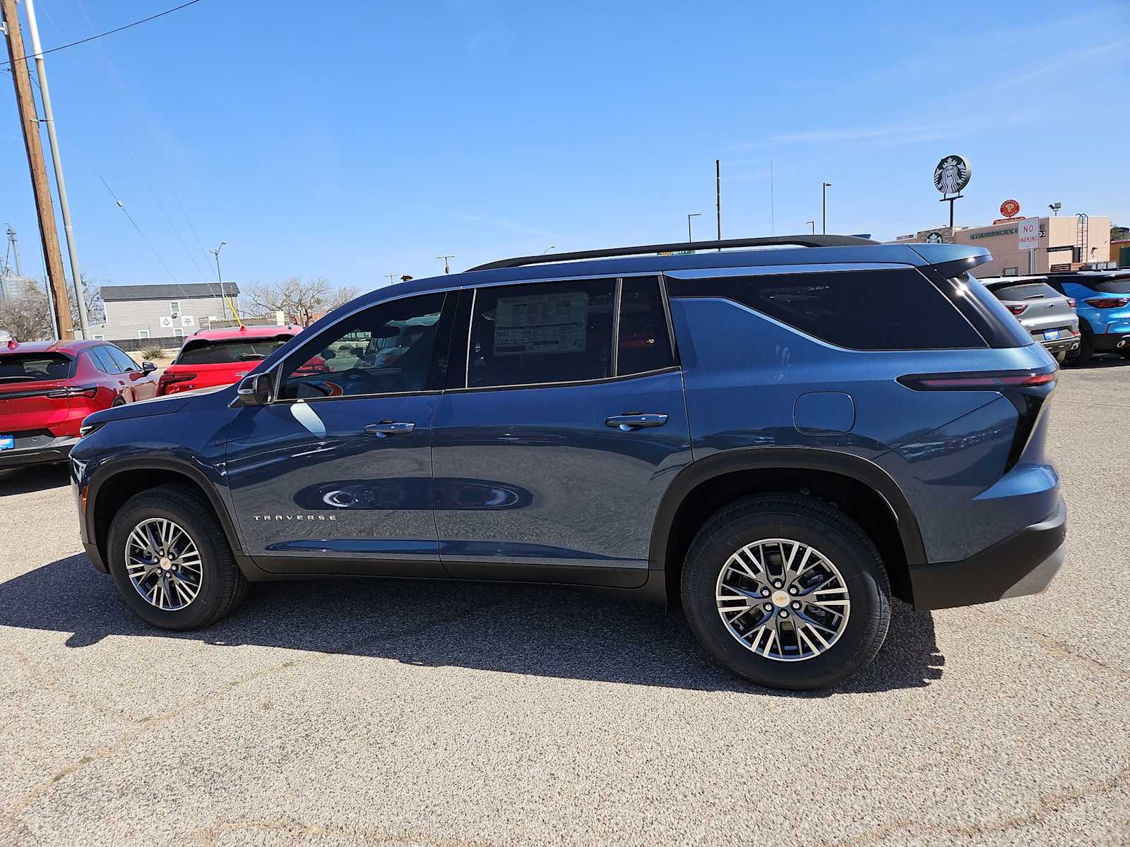 Thumbnail: 2025 Chevrolet Traverse - 3