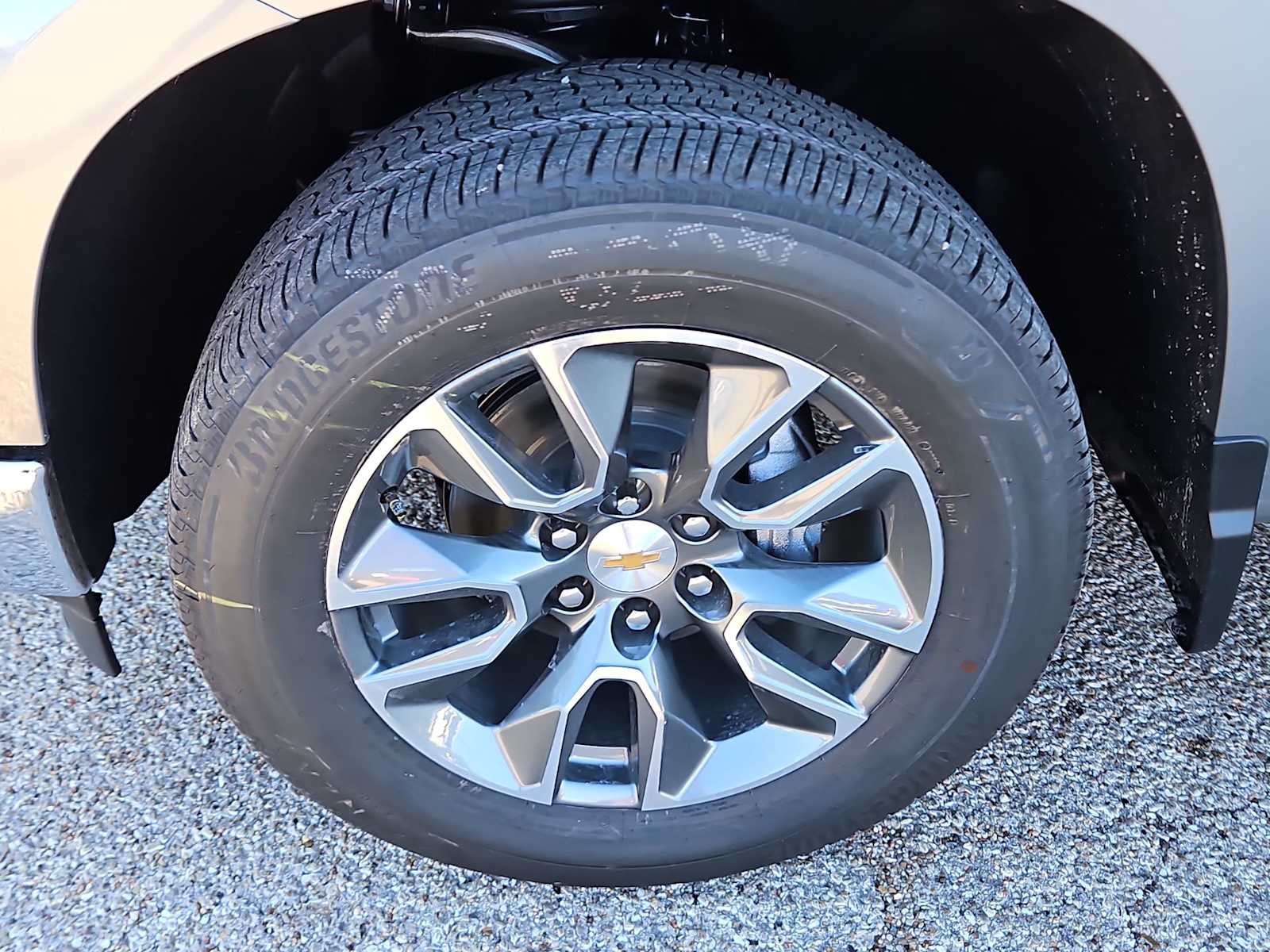 Thumbnail: 2026 Chevrolet Silverado 1500 - 12