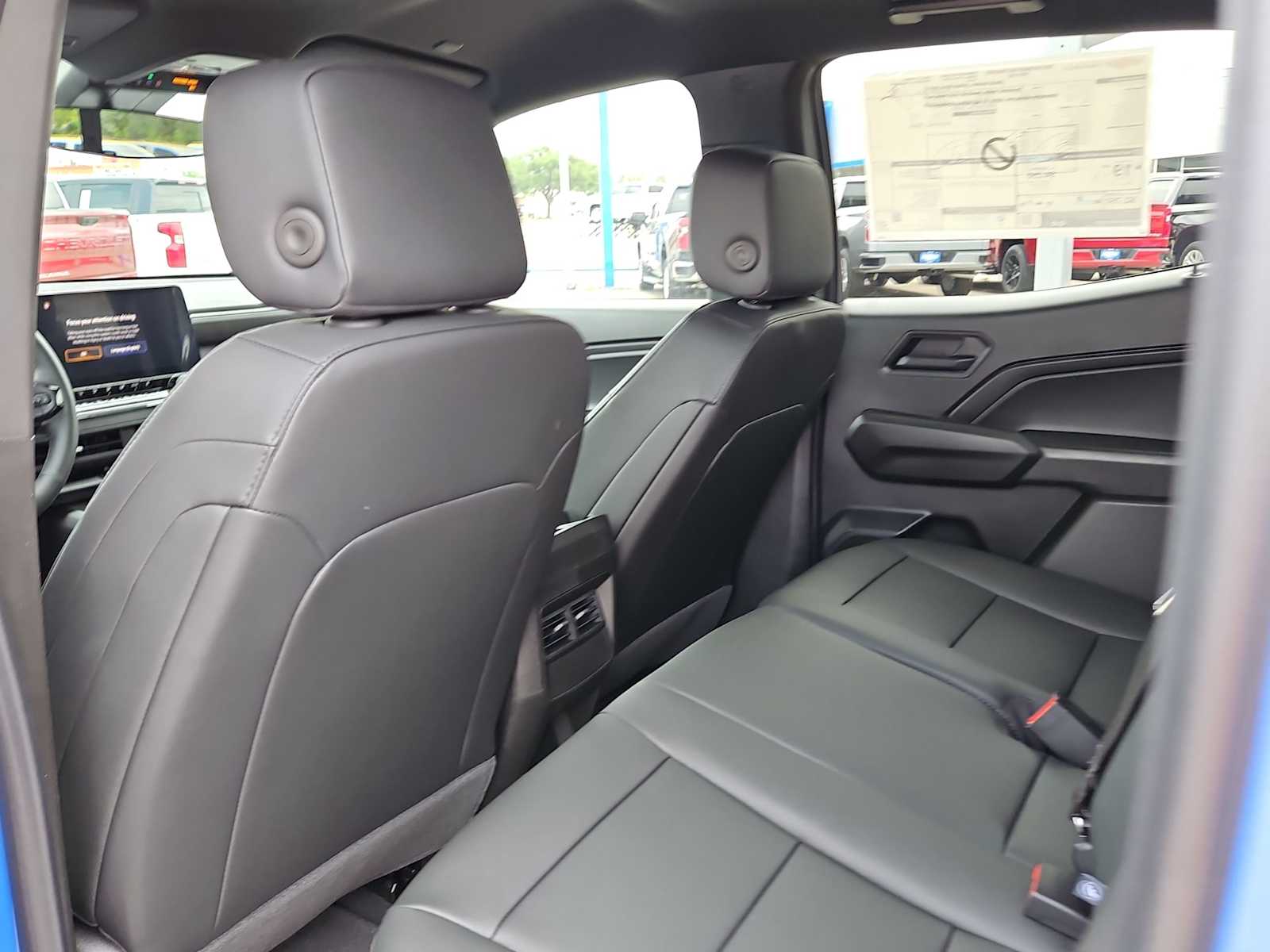 Thumbnail: 2025 Chevrolet Colorado - 19