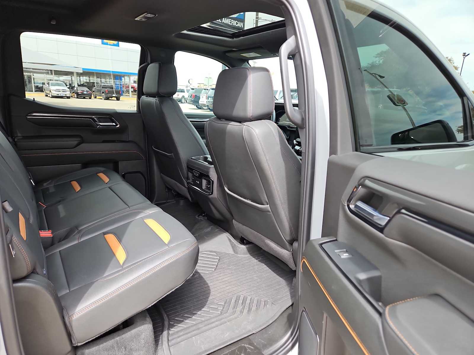 Thumbnail: 2024 GMC Sierra 1500 - 12