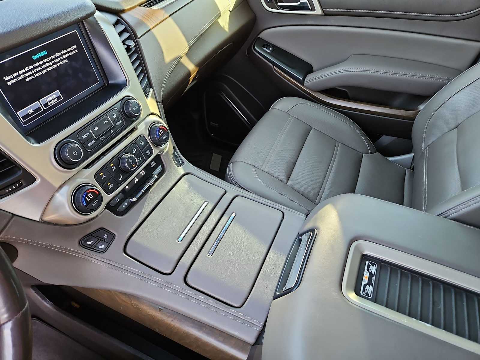 Thumbnail: 2018 GMC Yukon - 15