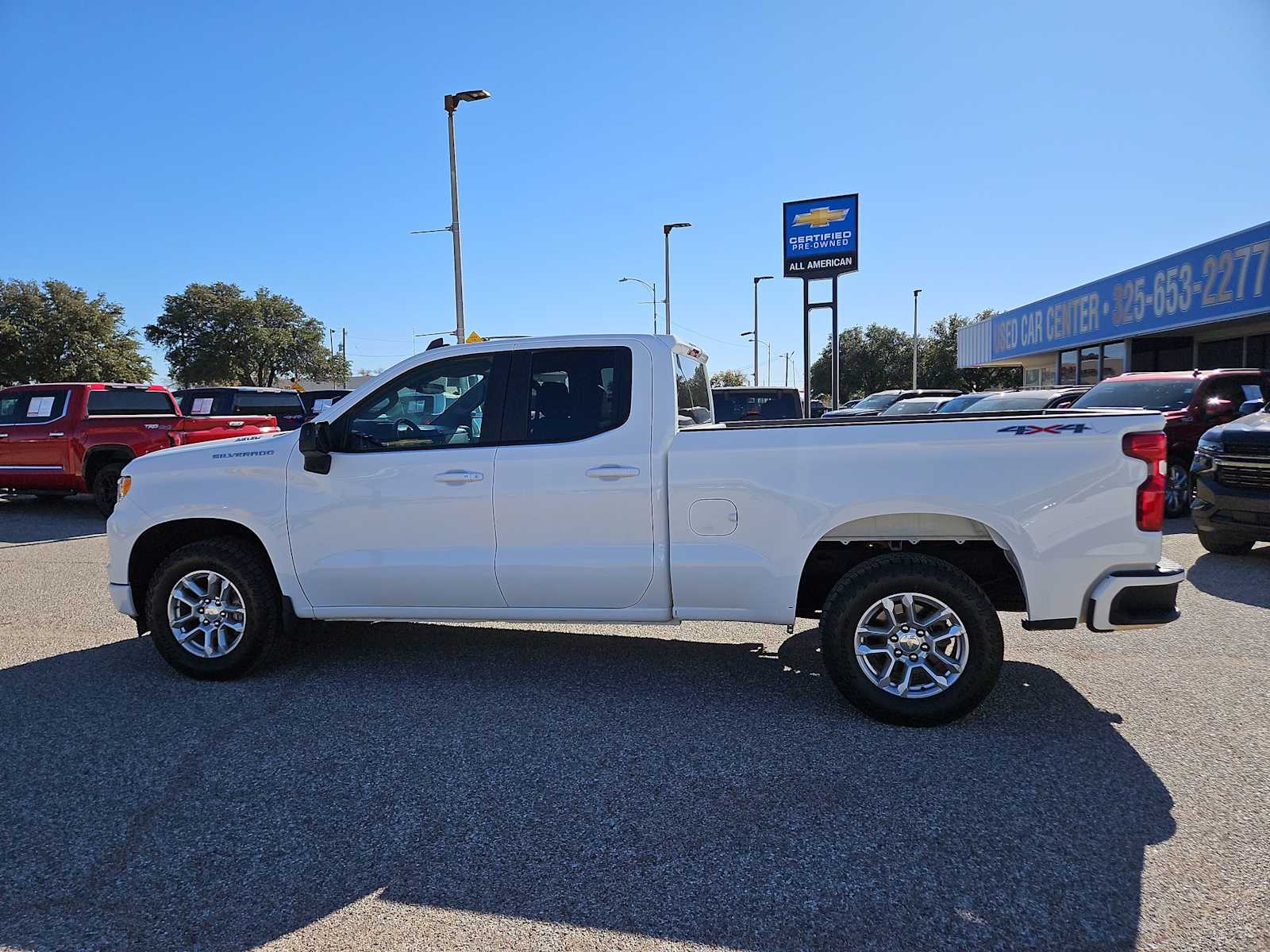 Thumbnail: 2023 Chevrolet Silverado 1500 - 5