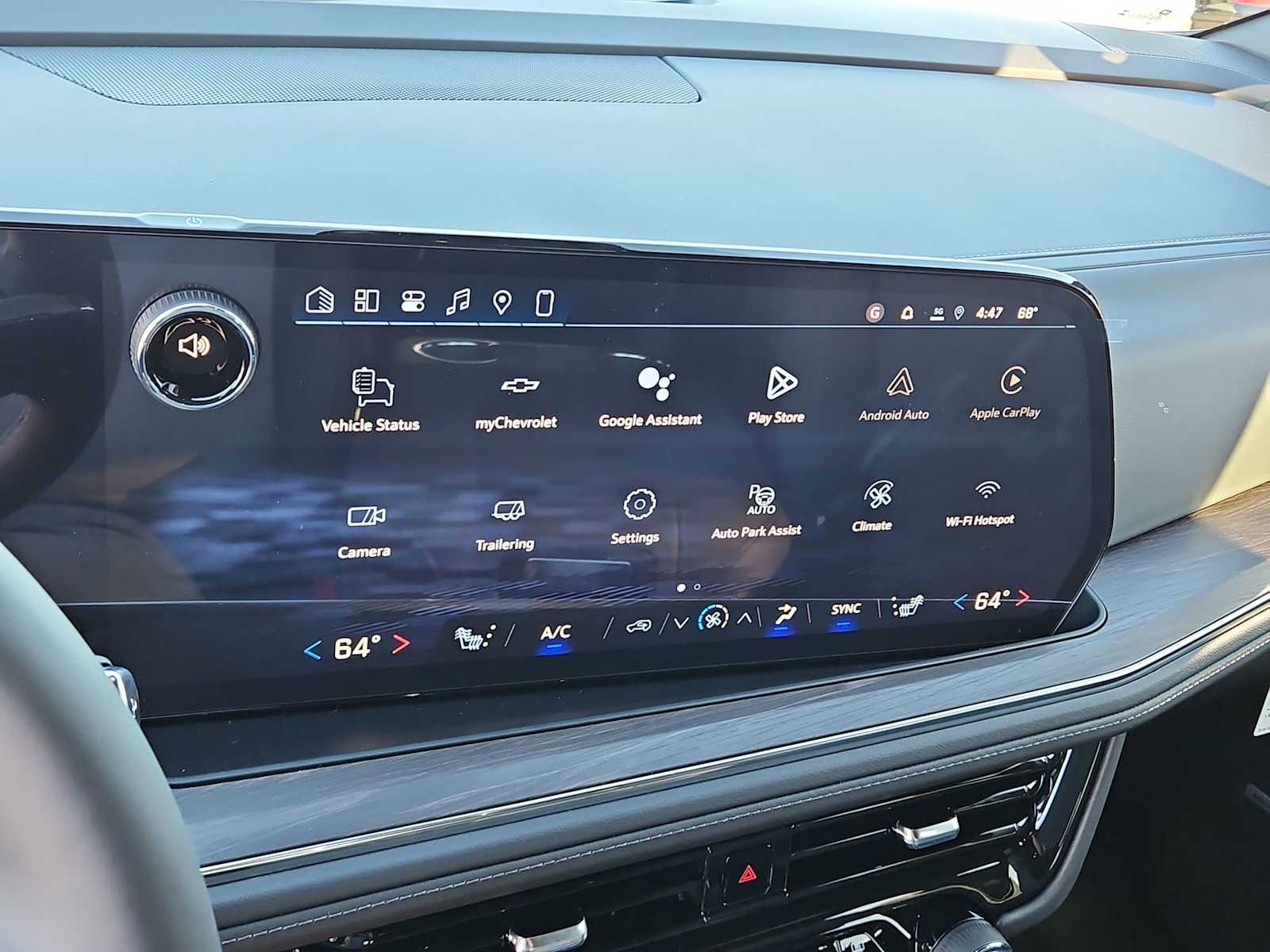 Thumbnail: 2026 Chevrolet Tahoe - 22