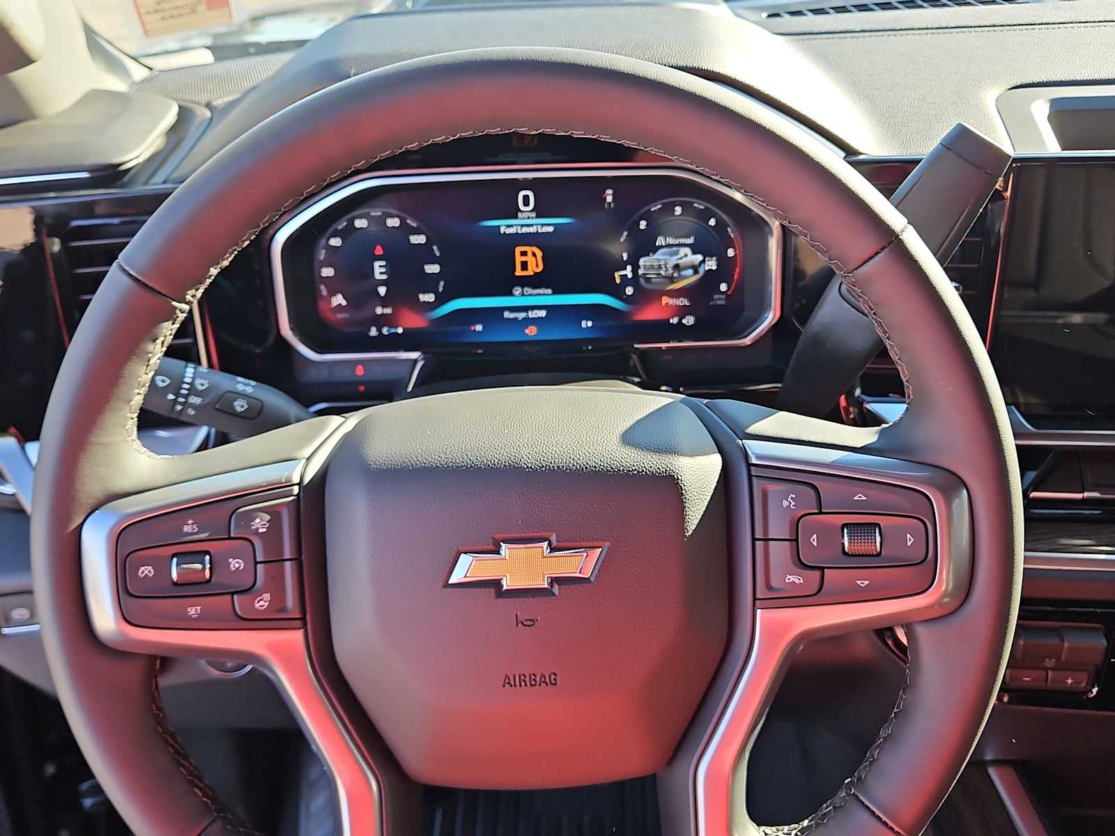 Thumbnail: 2026 Chevrolet Silverado 3500 - 19