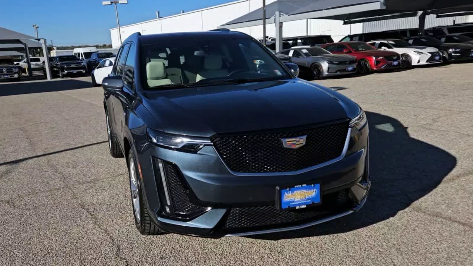 Thumbnail: 2020 Cadillac XT6 - 2