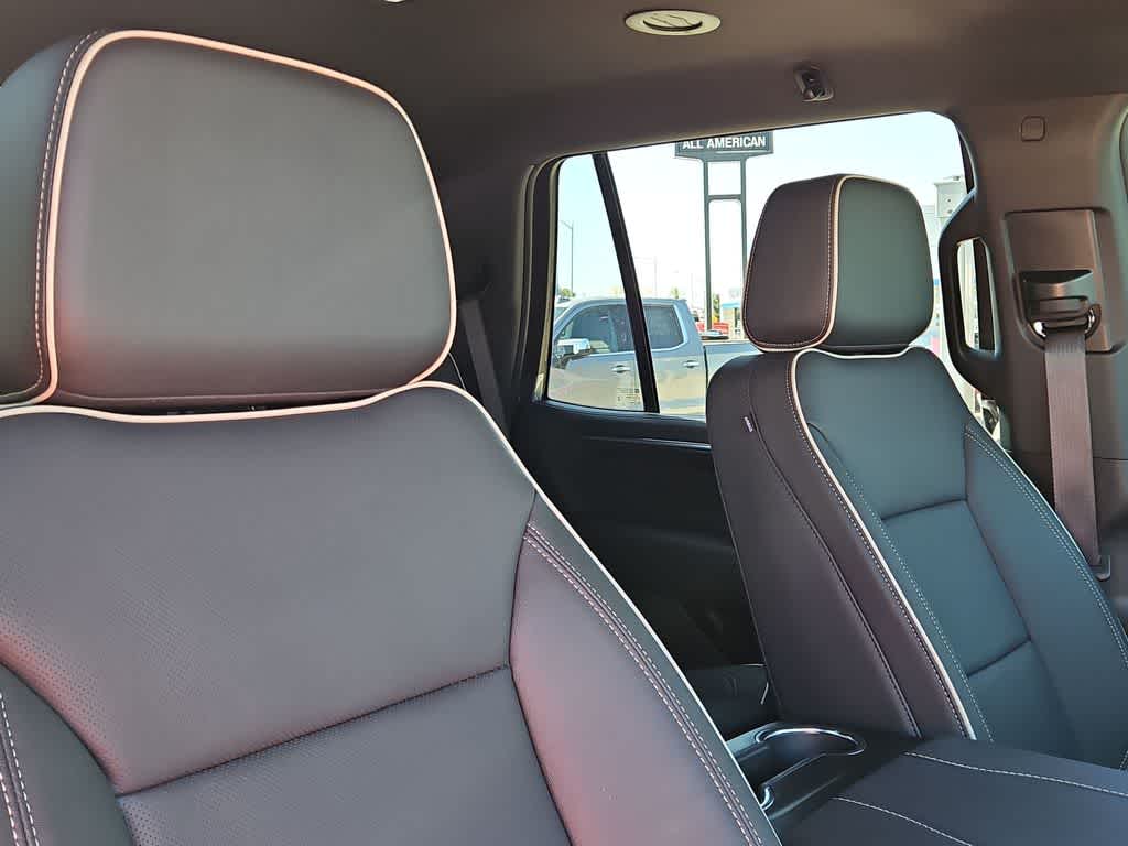 Thumbnail: 2026 Chevrolet Tahoe - 18