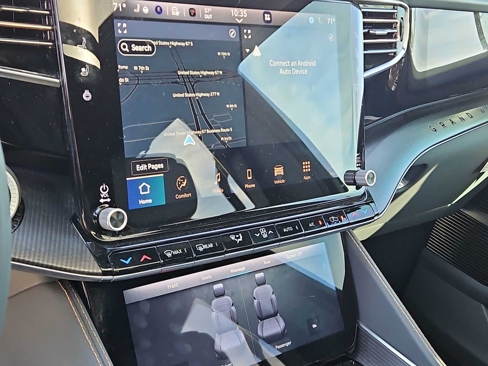 Thumbnail: 2024 Jeep Grand Wagoneer - 24