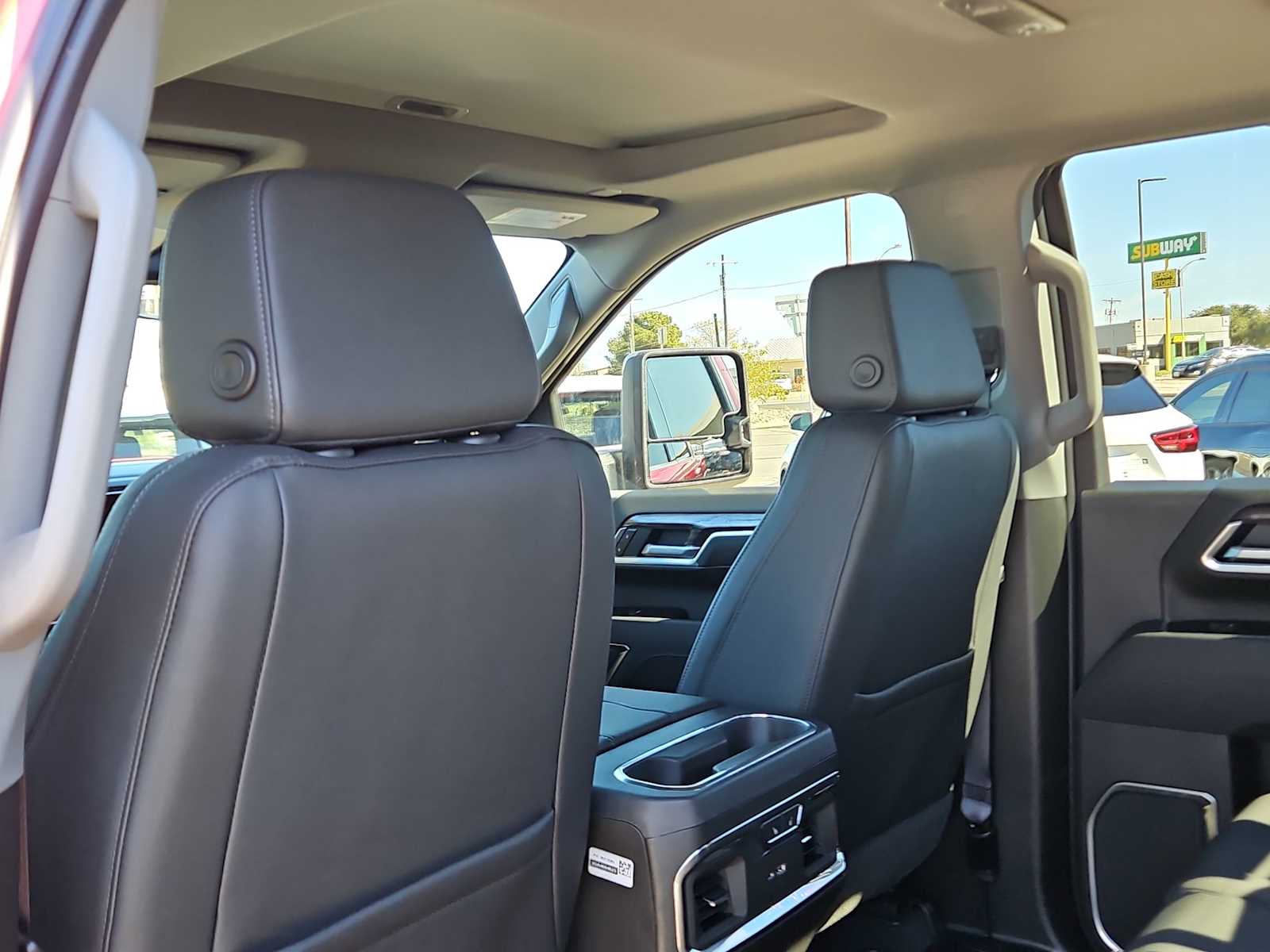 Thumbnail: 2026 Chevrolet Silverado 2500 - 22