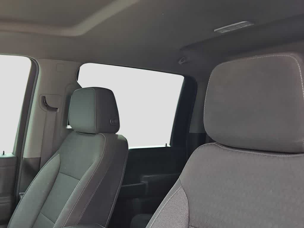 Thumbnail: 2022 Chevrolet Silverado 2500 - 14