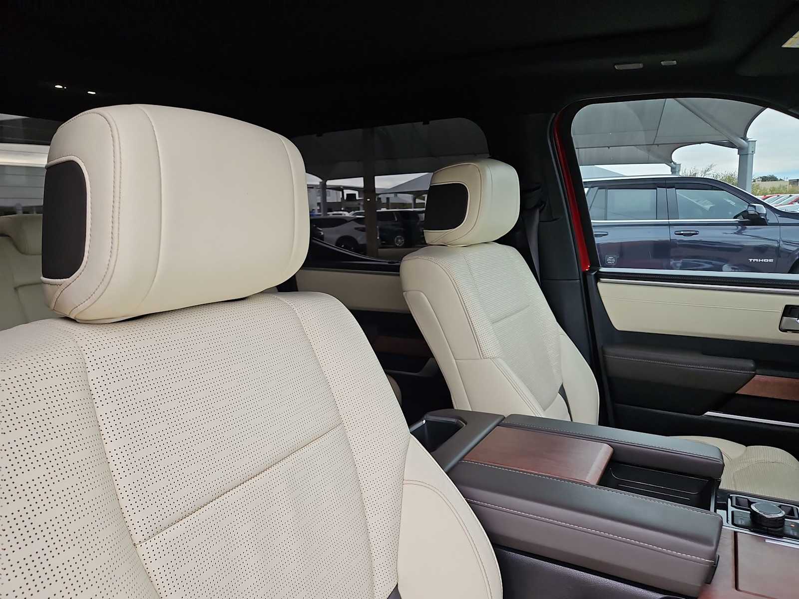 Thumbnail: 2023 Toyota Tundra - 16