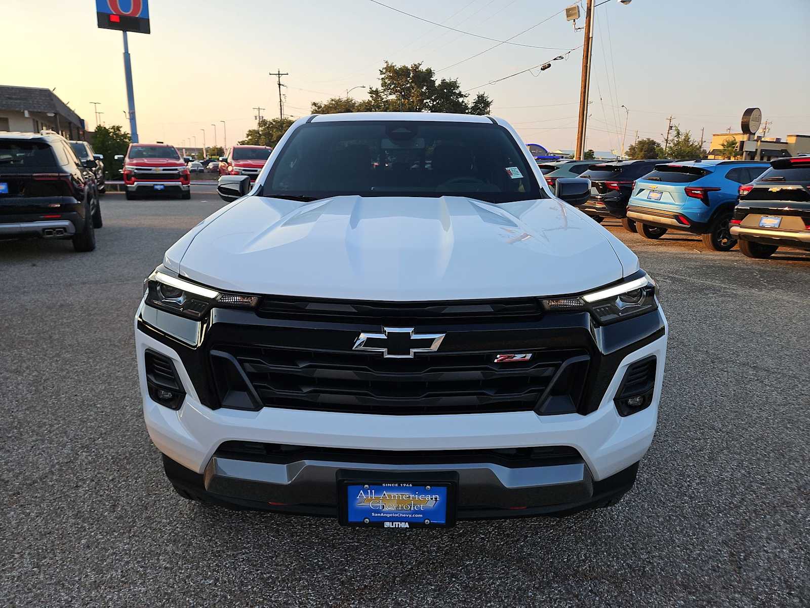 Thumbnail: 2026 Chevrolet Colorado - 14