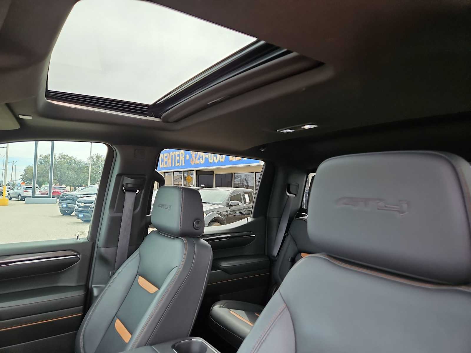 Thumbnail: 2024 GMC Sierra 1500 - 14