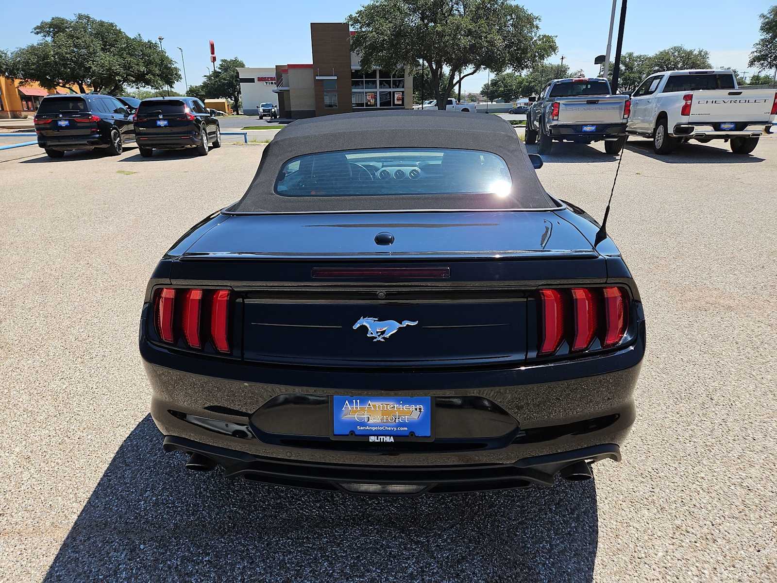 Thumbnail: 2023 Ford Mustang - 5