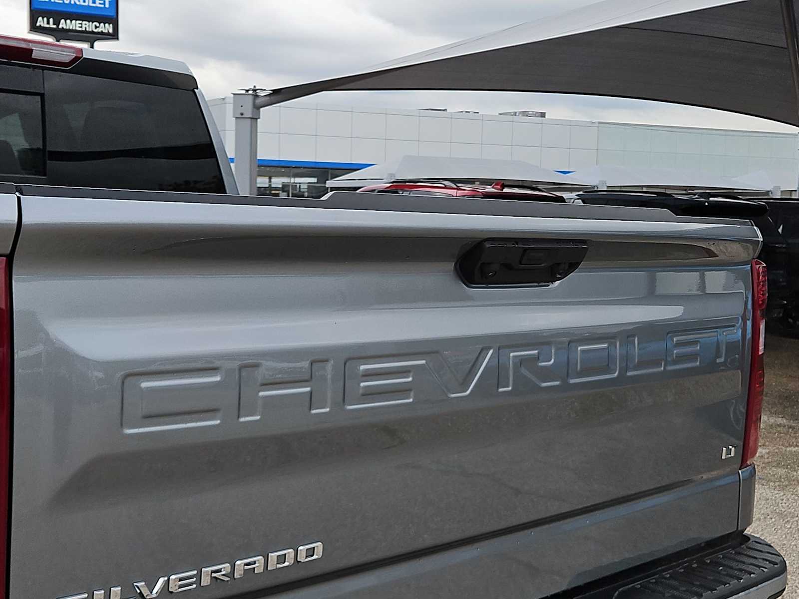 Thumbnail: 2026 Chevrolet Silverado 1500 - 11