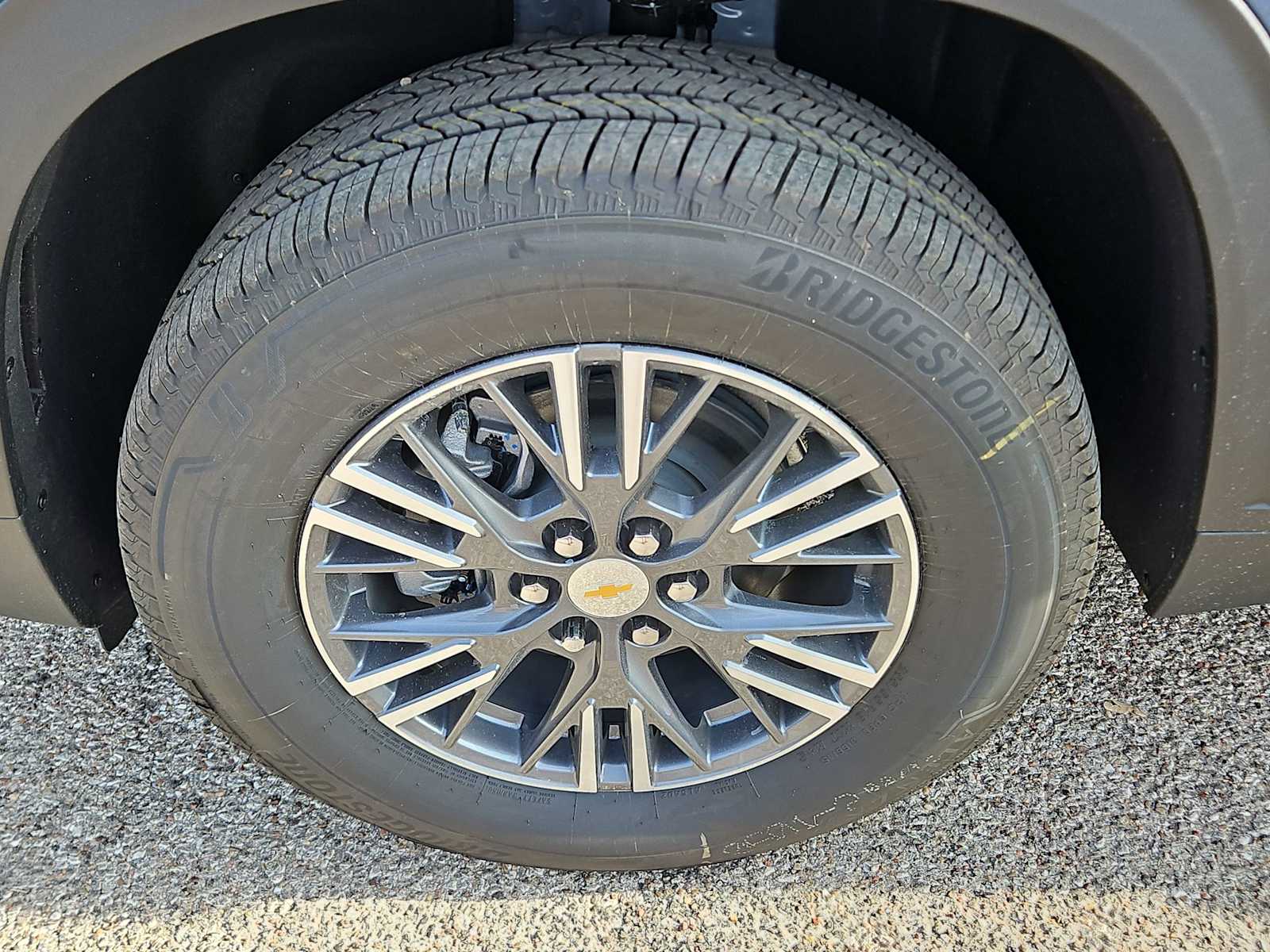 Thumbnail: 2026 Chevrolet Traverse - 12