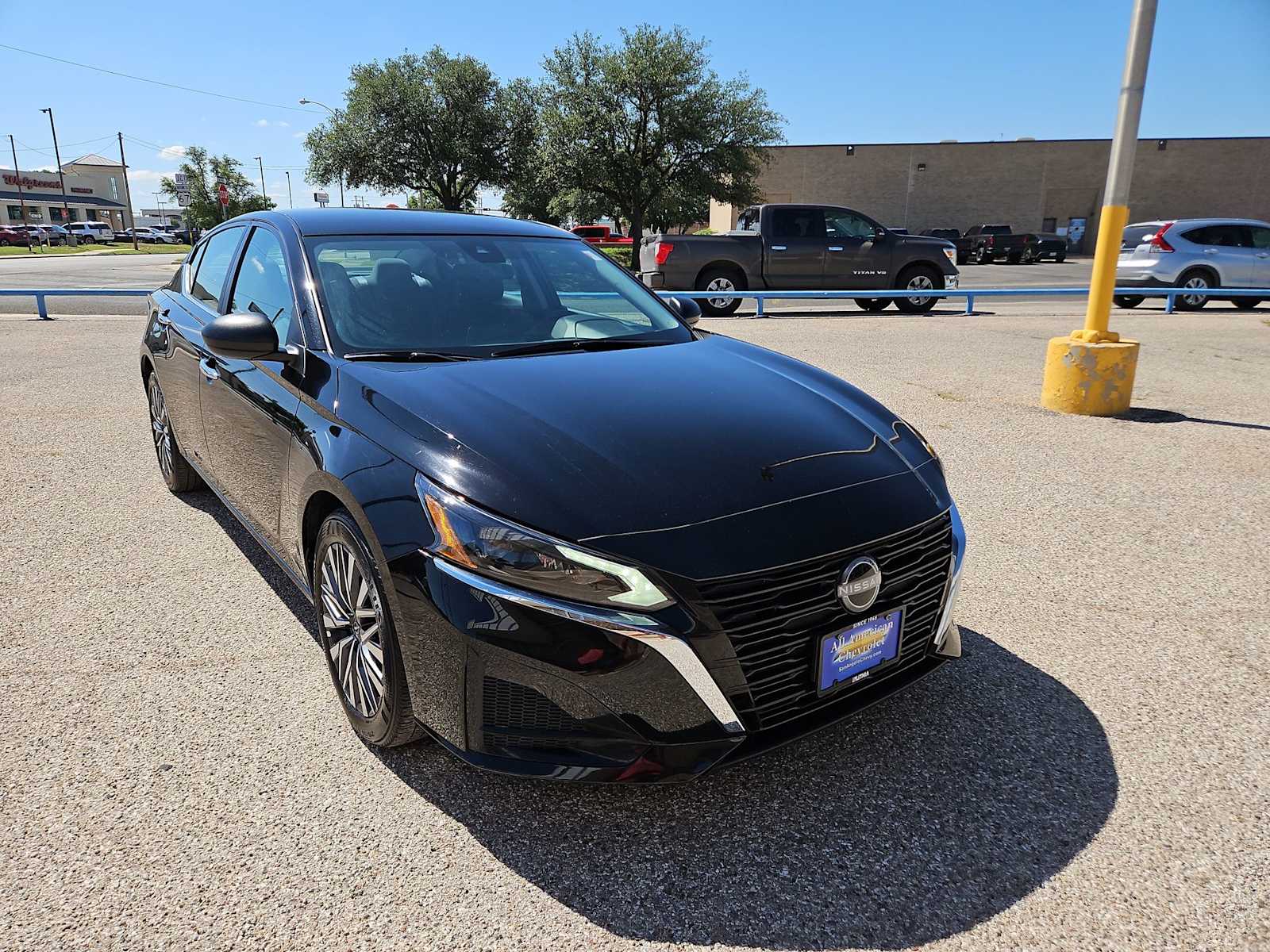 Thumbnail: 2025 Nissan Altima - 2