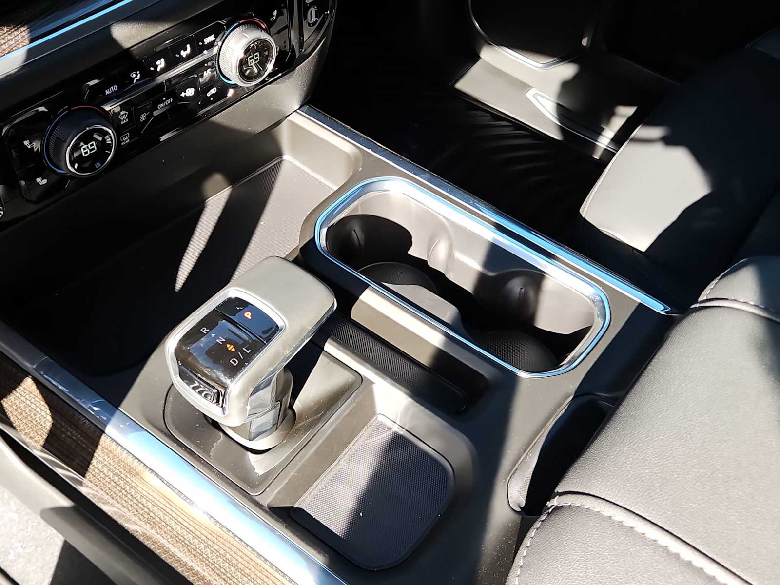 Thumbnail: 2026 Chevrolet Silverado 1500 - 20