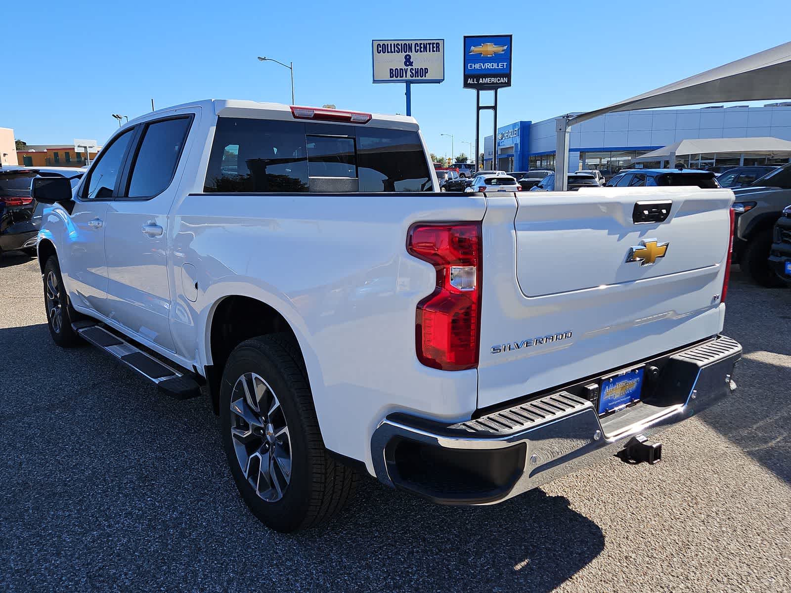 Thumbnail: 2025 Chevrolet Silverado 1500 - 4