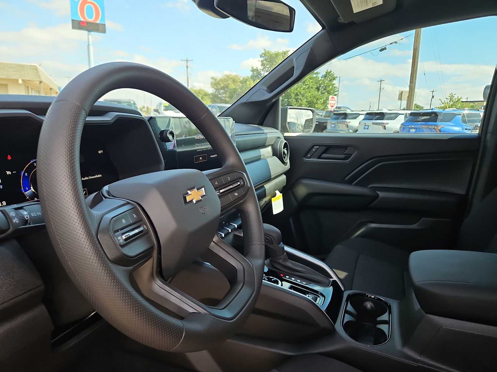 Thumbnail: 2026 Chevrolet Colorado - 10