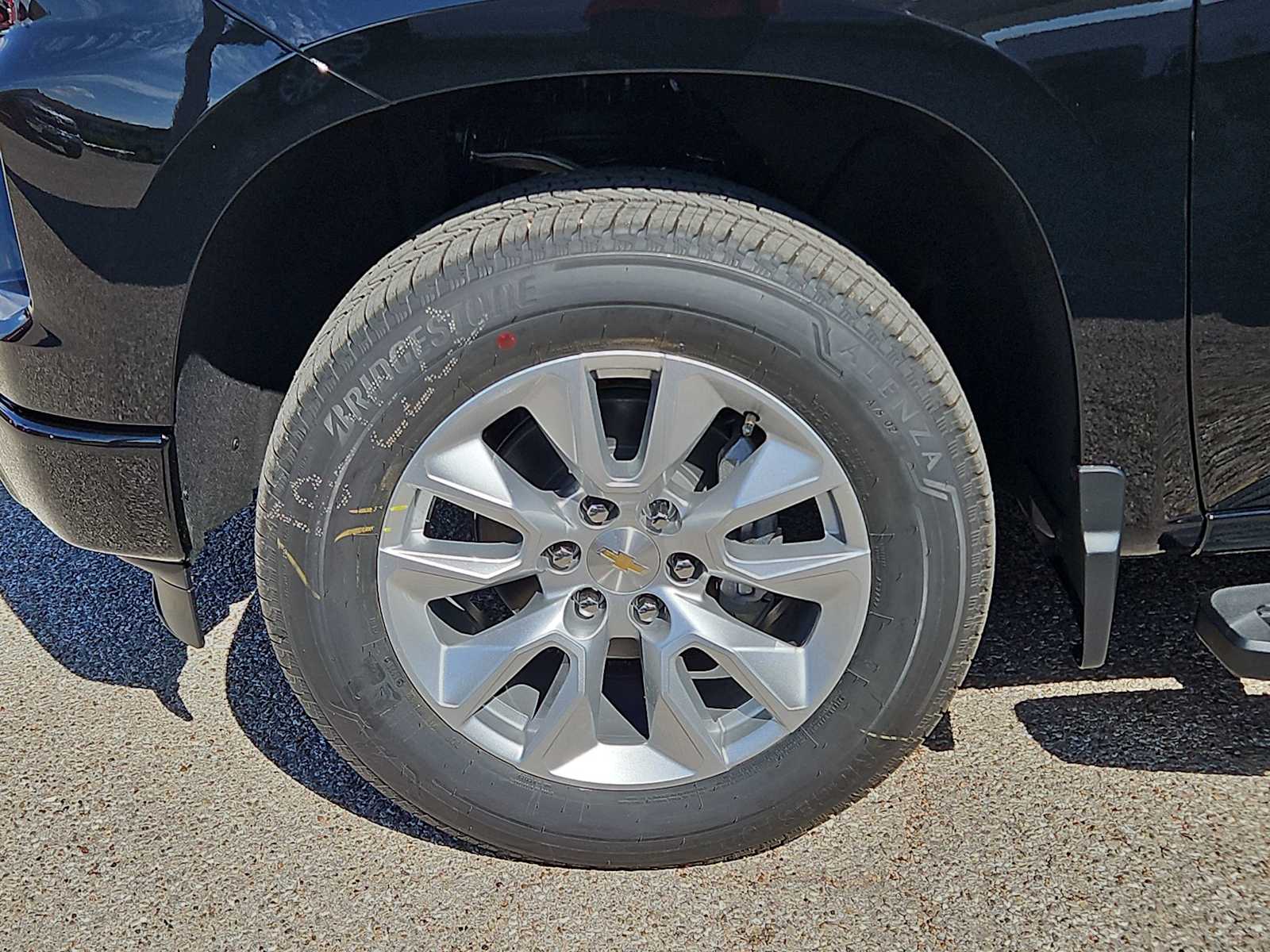 Thumbnail: 2026 Chevrolet Silverado 1500 - 12