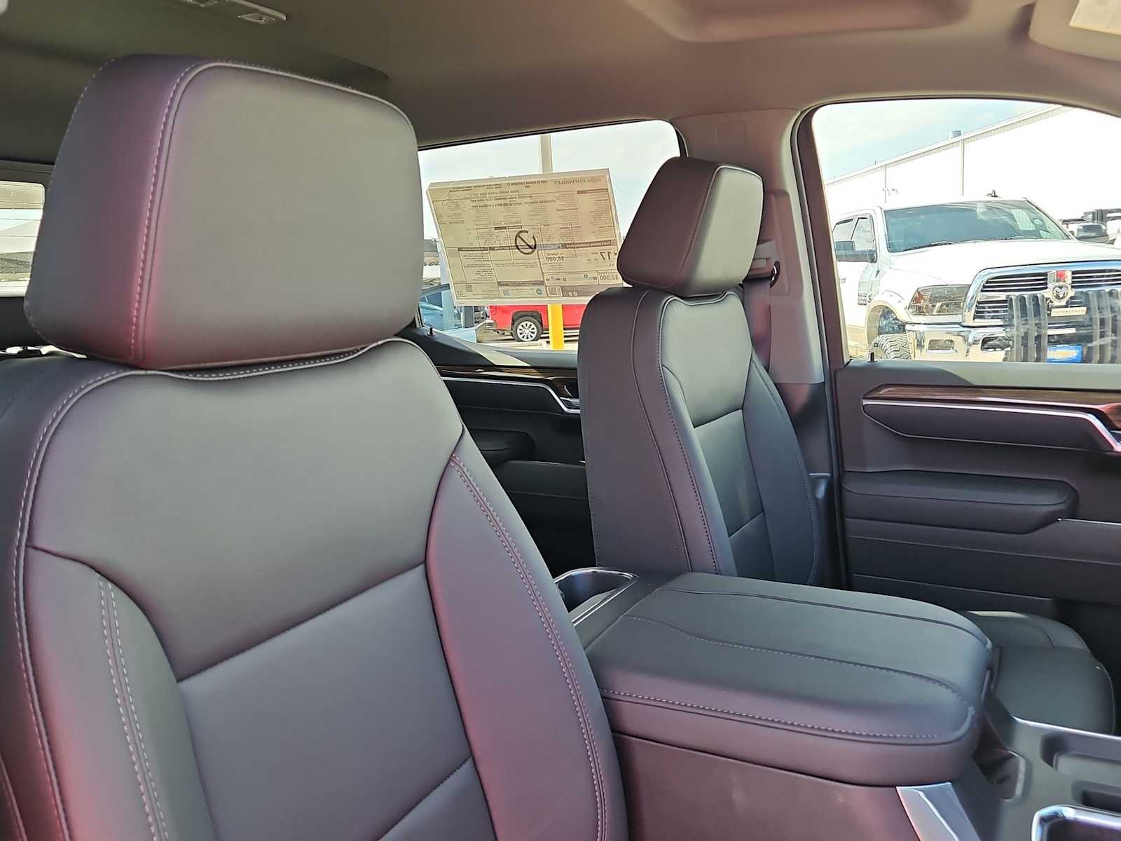 Thumbnail: 2026 Chevrolet Silverado 1500 - 17