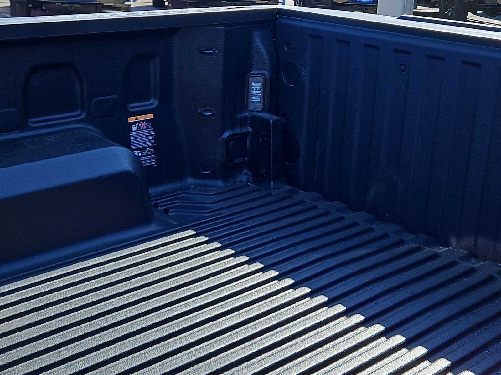 Thumbnail: 2026 Chevrolet Silverado 1500 - 23