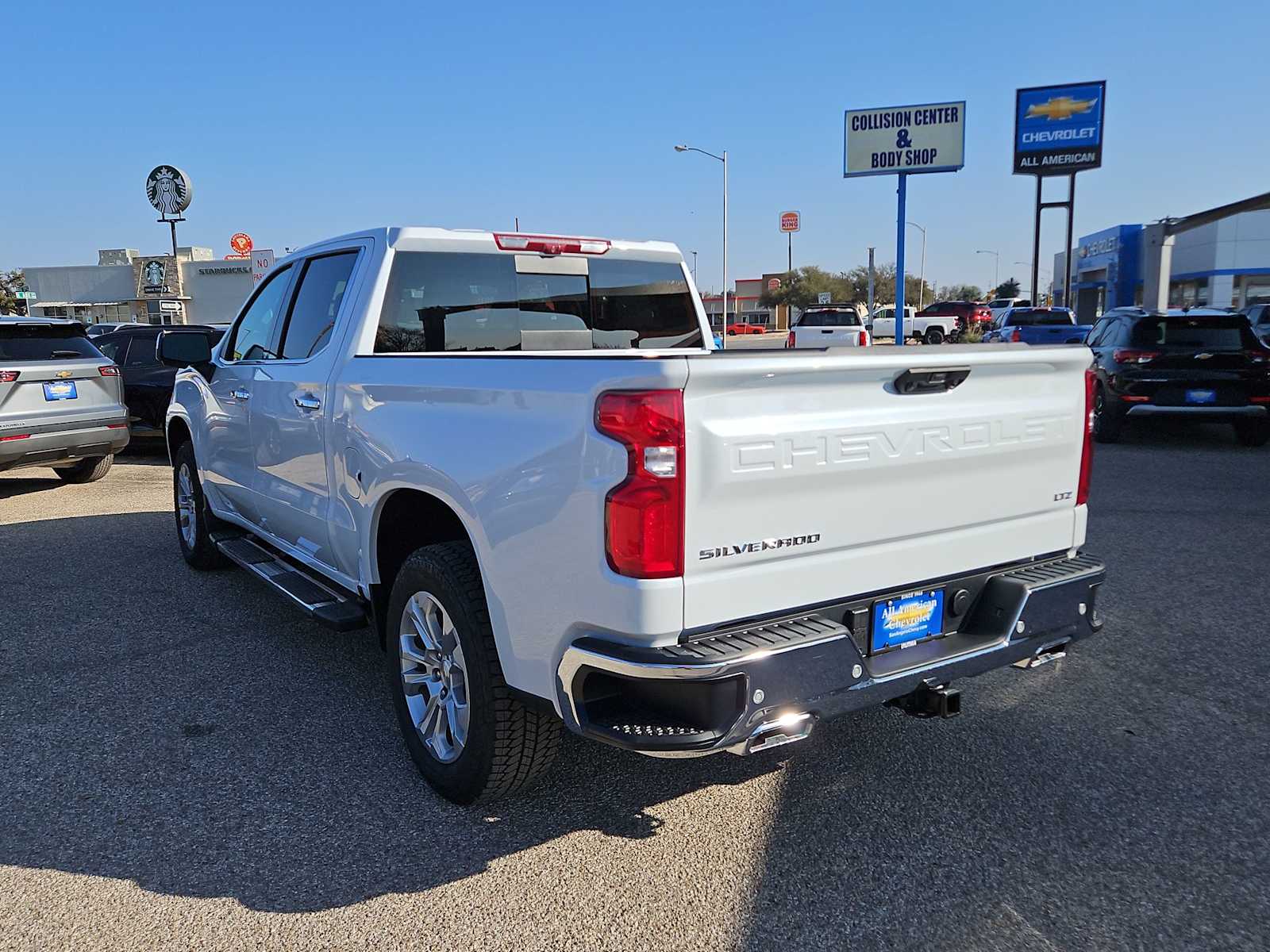 Thumbnail: 2026 Chevrolet Silverado 1500 - 6