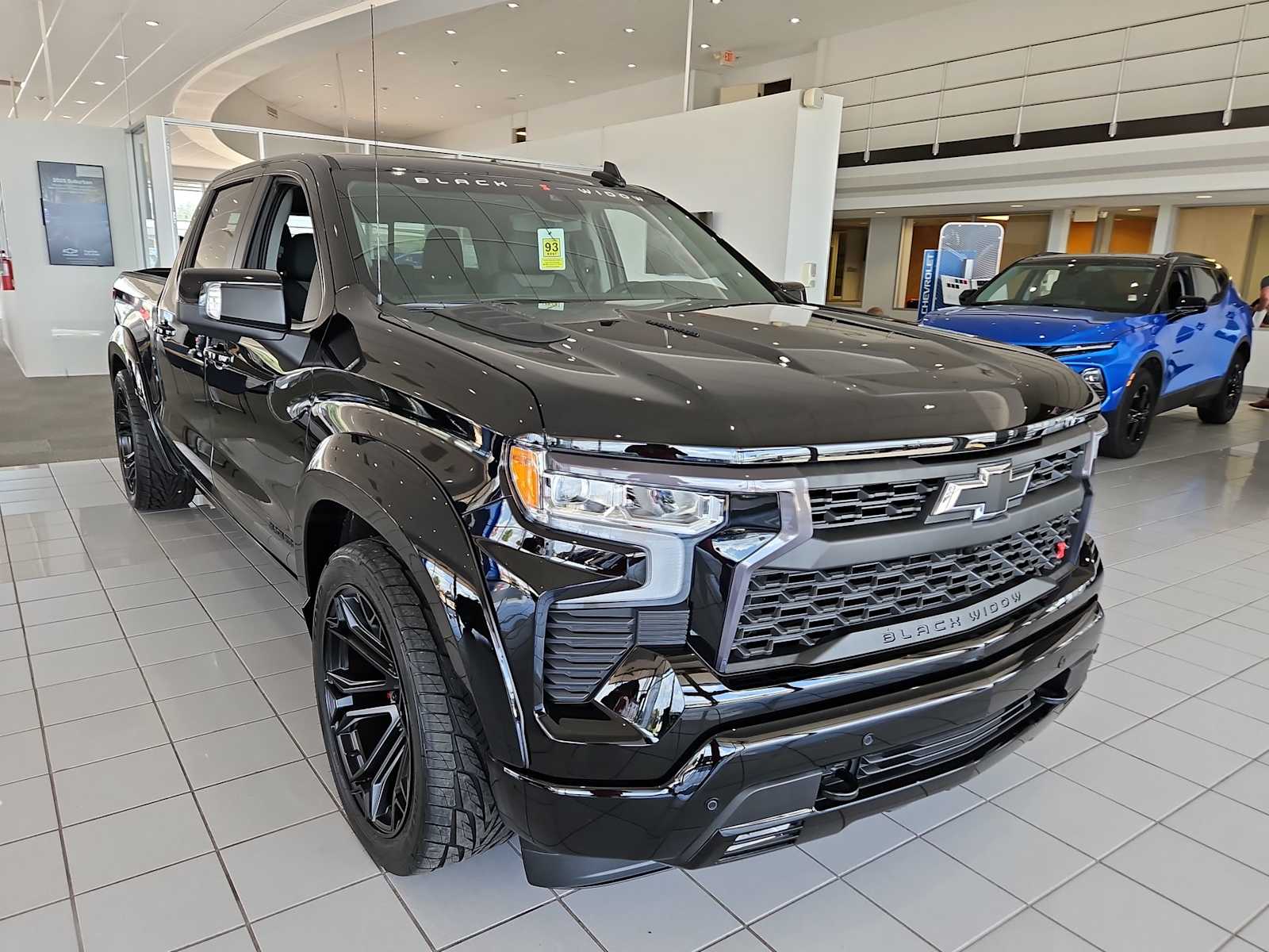 Thumbnail: 2025 Chevrolet Silverado 1500 - 7