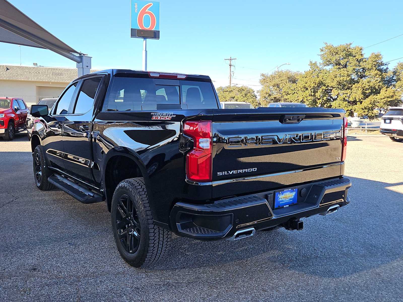 Thumbnail: 2026 Chevrolet Silverado 1500 - 6