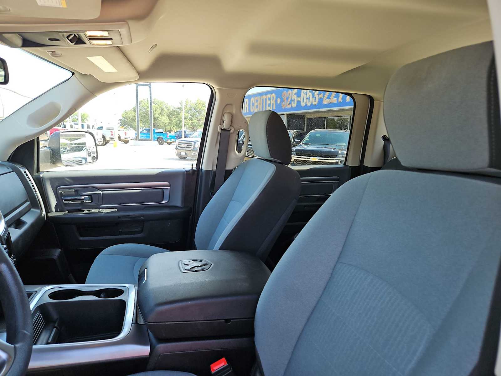 Thumbnail: 2023 RAM 1500 Classic - 14