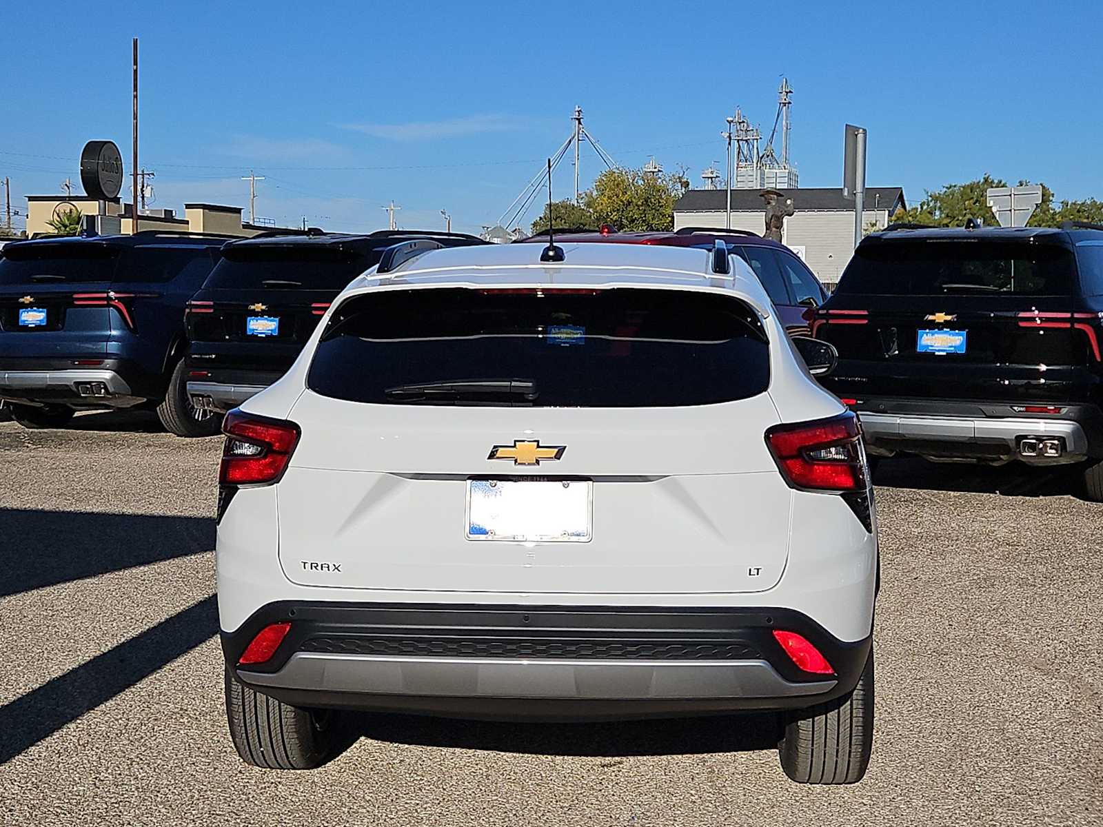 Thumbnail: 2026 Chevrolet Trax - 7