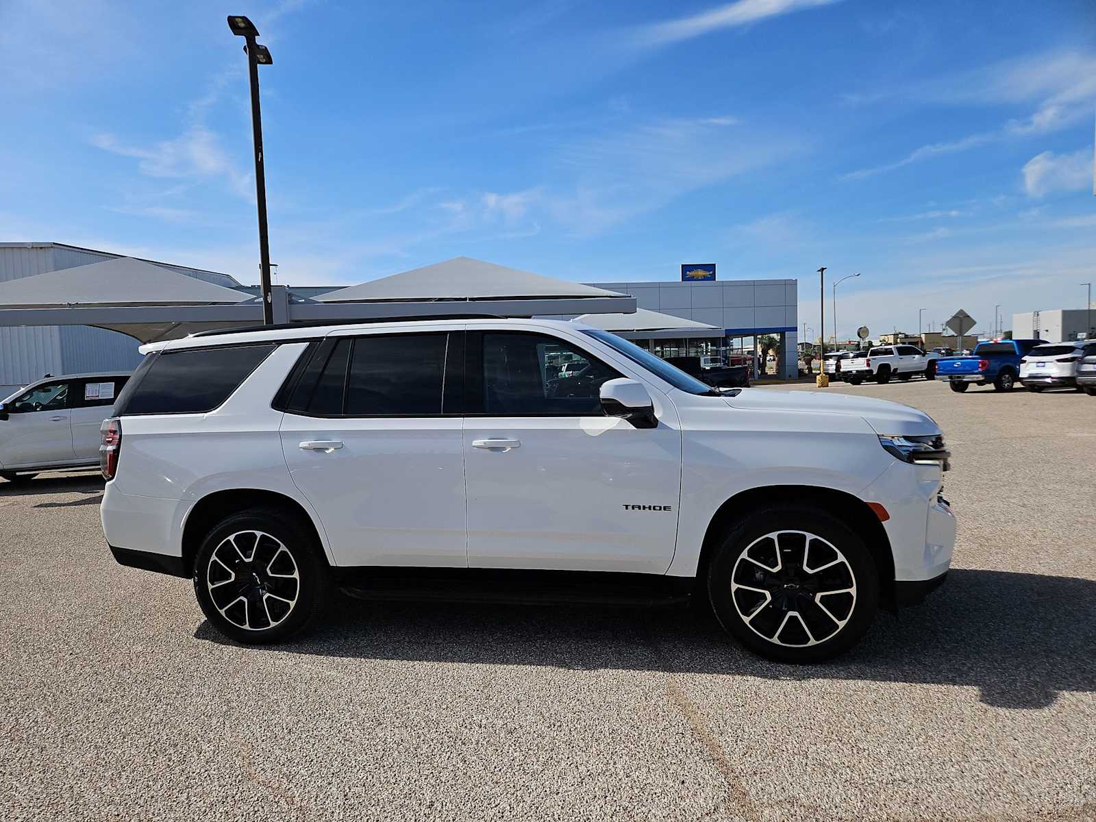 Thumbnail: 2024 Chevrolet Tahoe - 9