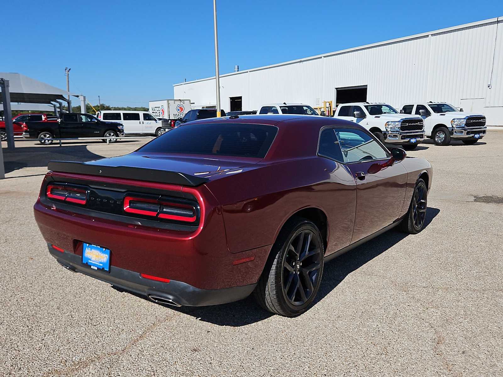 Thumbnail: 2022 Dodge Challenger - 8