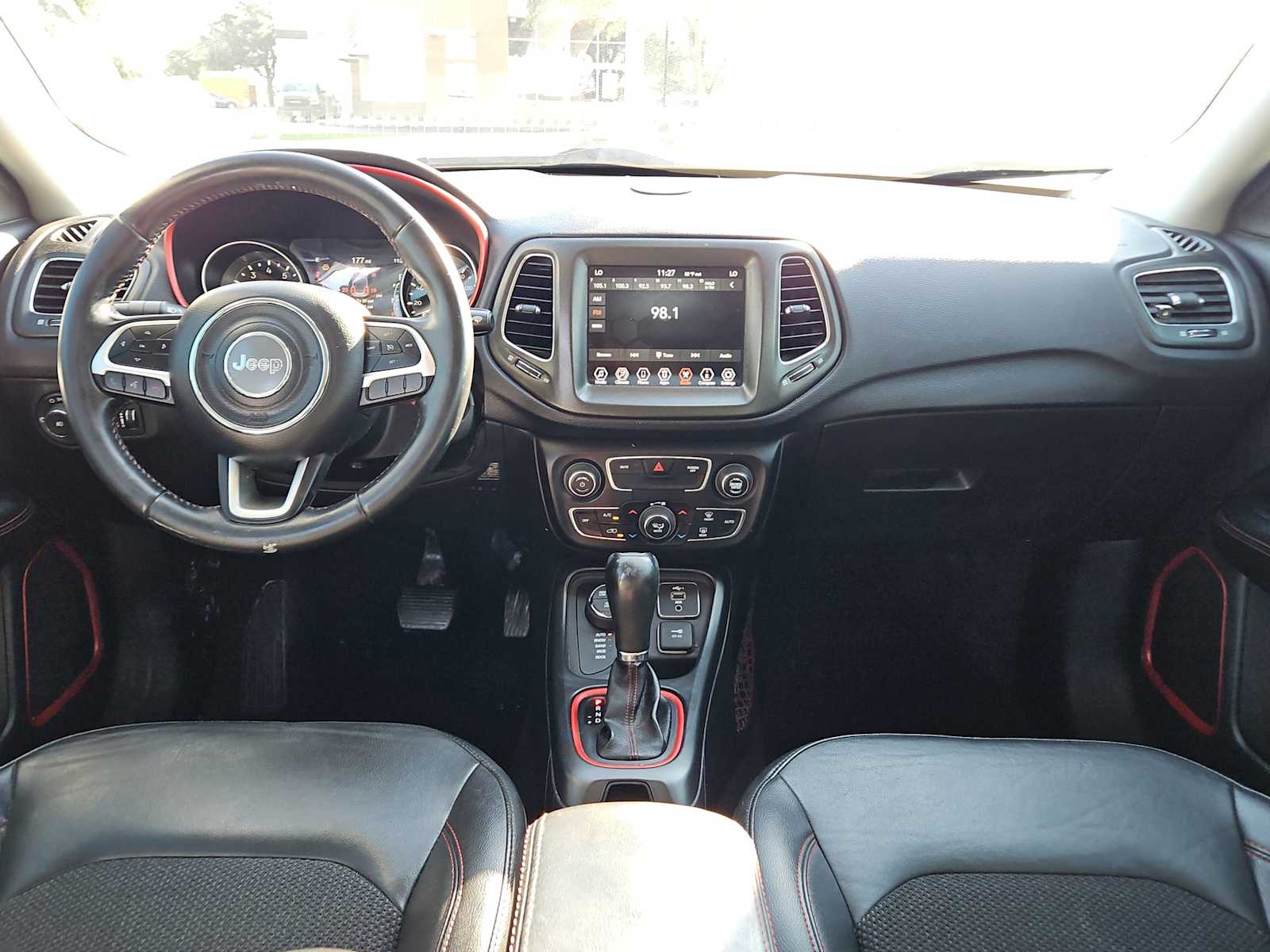 Thumbnail: 2019 Jeep Compass - 6